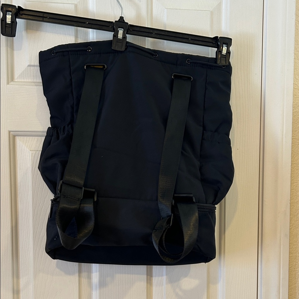 Beyond Yoga Black Convertible Drawstring Backpack Tote - Picture 2 of 5